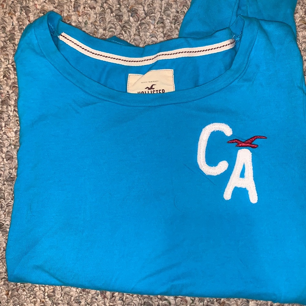 Women’s long sleeve